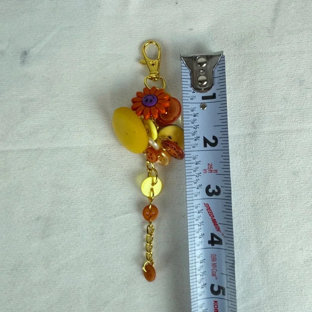 Colorful‎ Button Bag Charm Smiley Flower Keychain Gold Tone Accessory Yellow Red